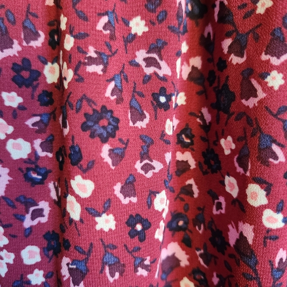 Ditsy Flower Mini Dress - Picture 4 of 7